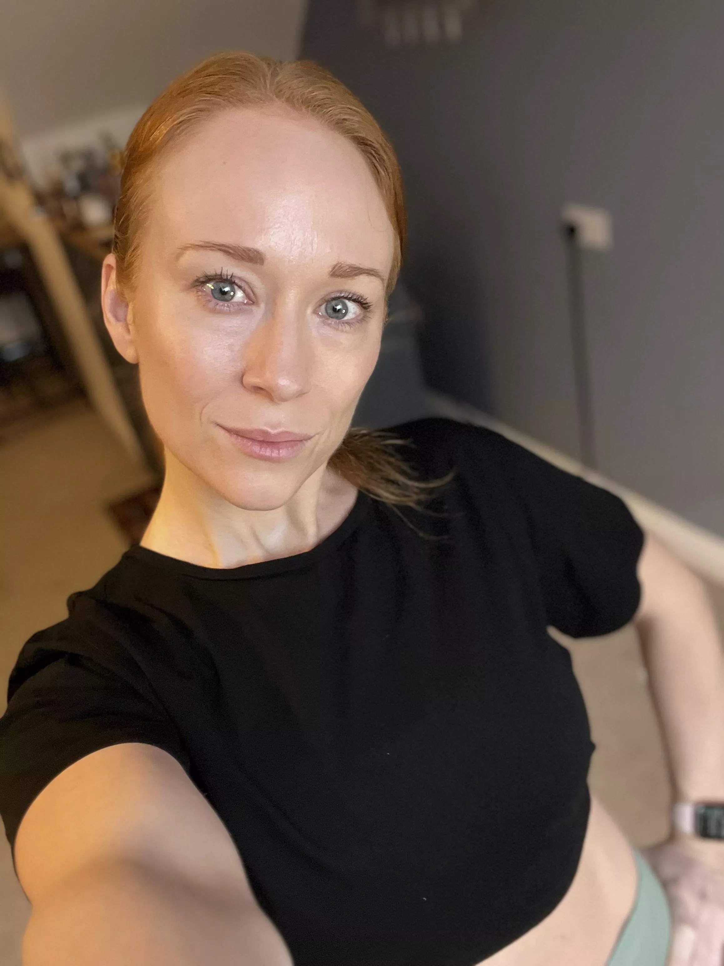 Pre-gym “Milfie” 💋 posted by GingerPollyAnna8669