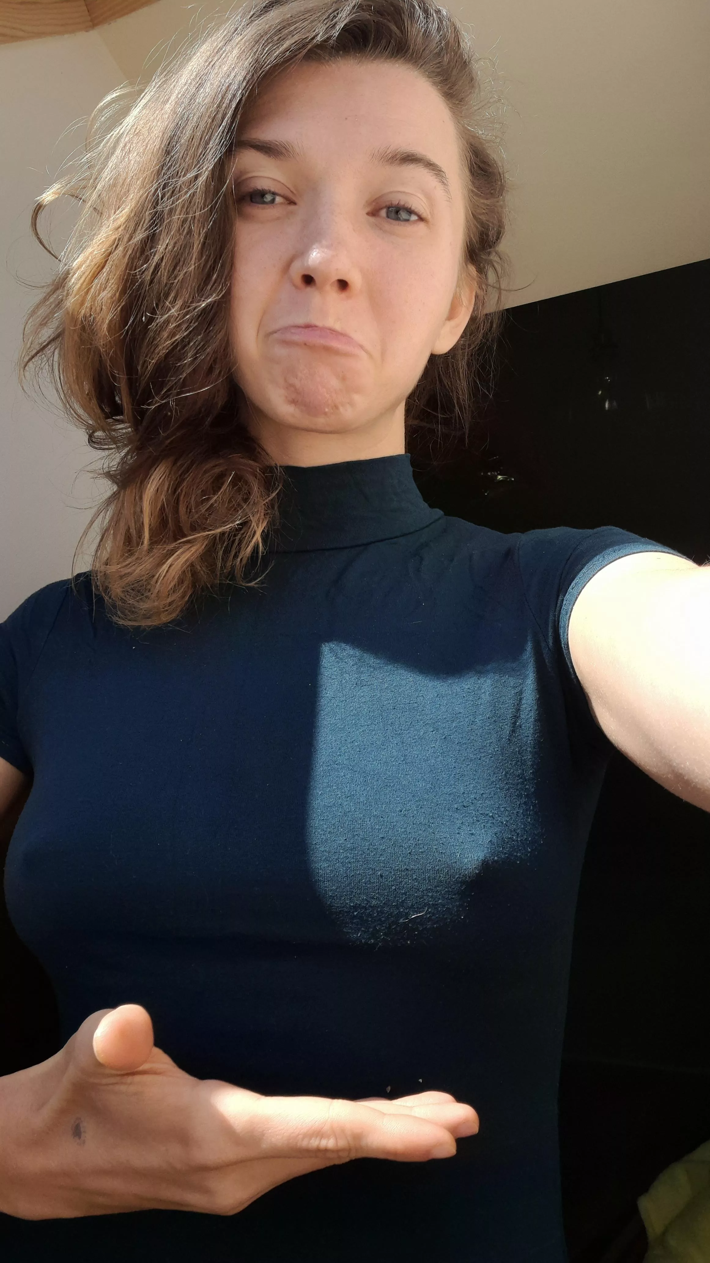 *Sir, no-bra is now being served in broadroom... shall we?* 🦄😌 posted by beeboogirl