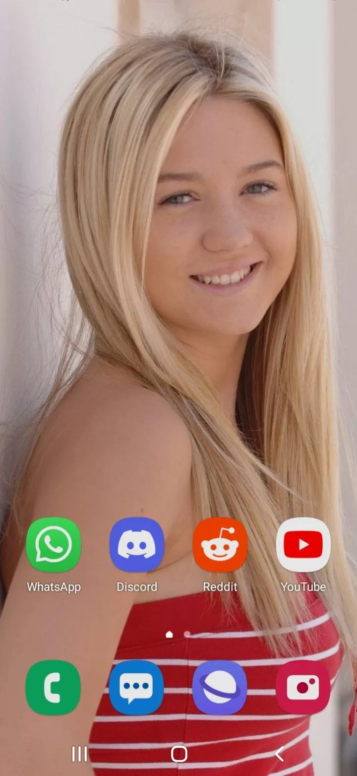 Smartphone Background posted by Der_Besondere_Dende