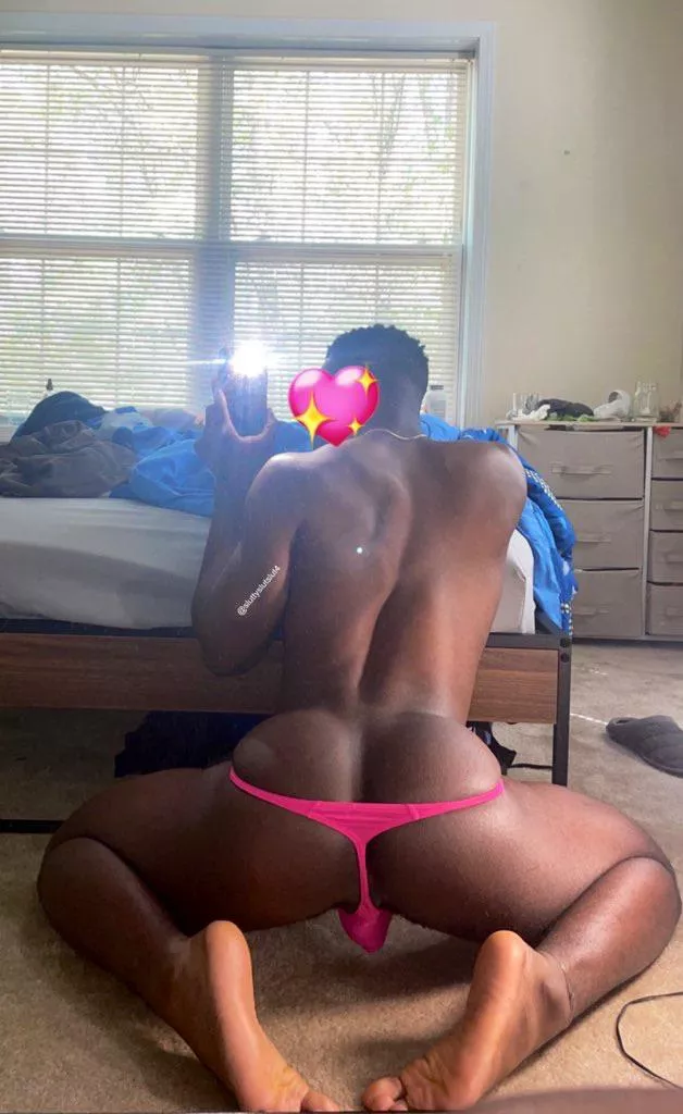 Squeeze em posted by ALTofmymind