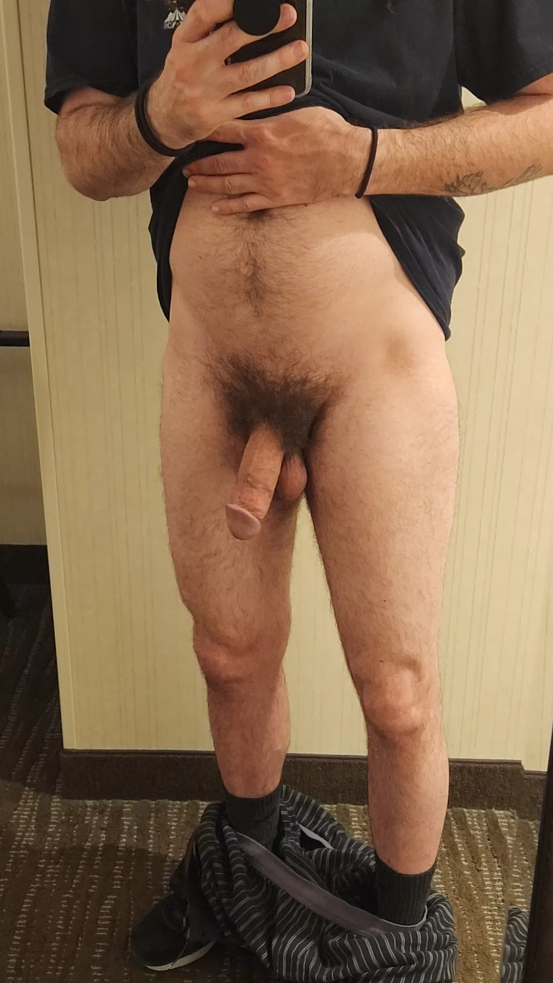 The first thing I do in a hotel room is take a picture of my soft dick posted by tobofosho21