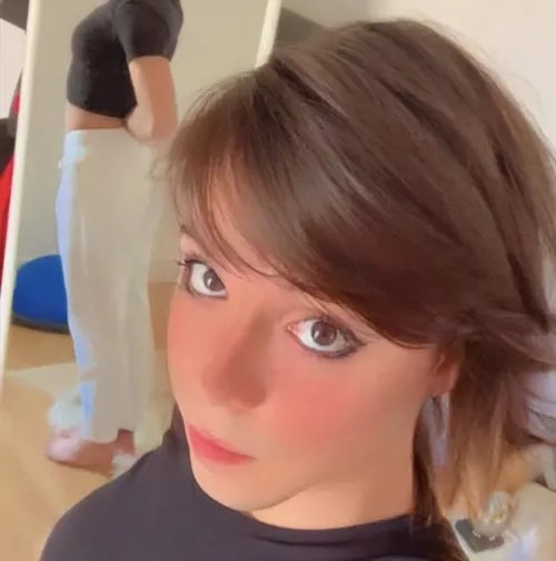 What a Saturday to be a femboy :)) by Notverysusipromise