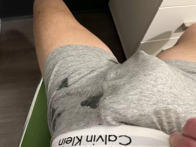 Wish you were here to watch me make this mess by xxx-elijah