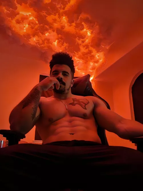 You know what to do next. Open that pretty mouth by damien_xxx