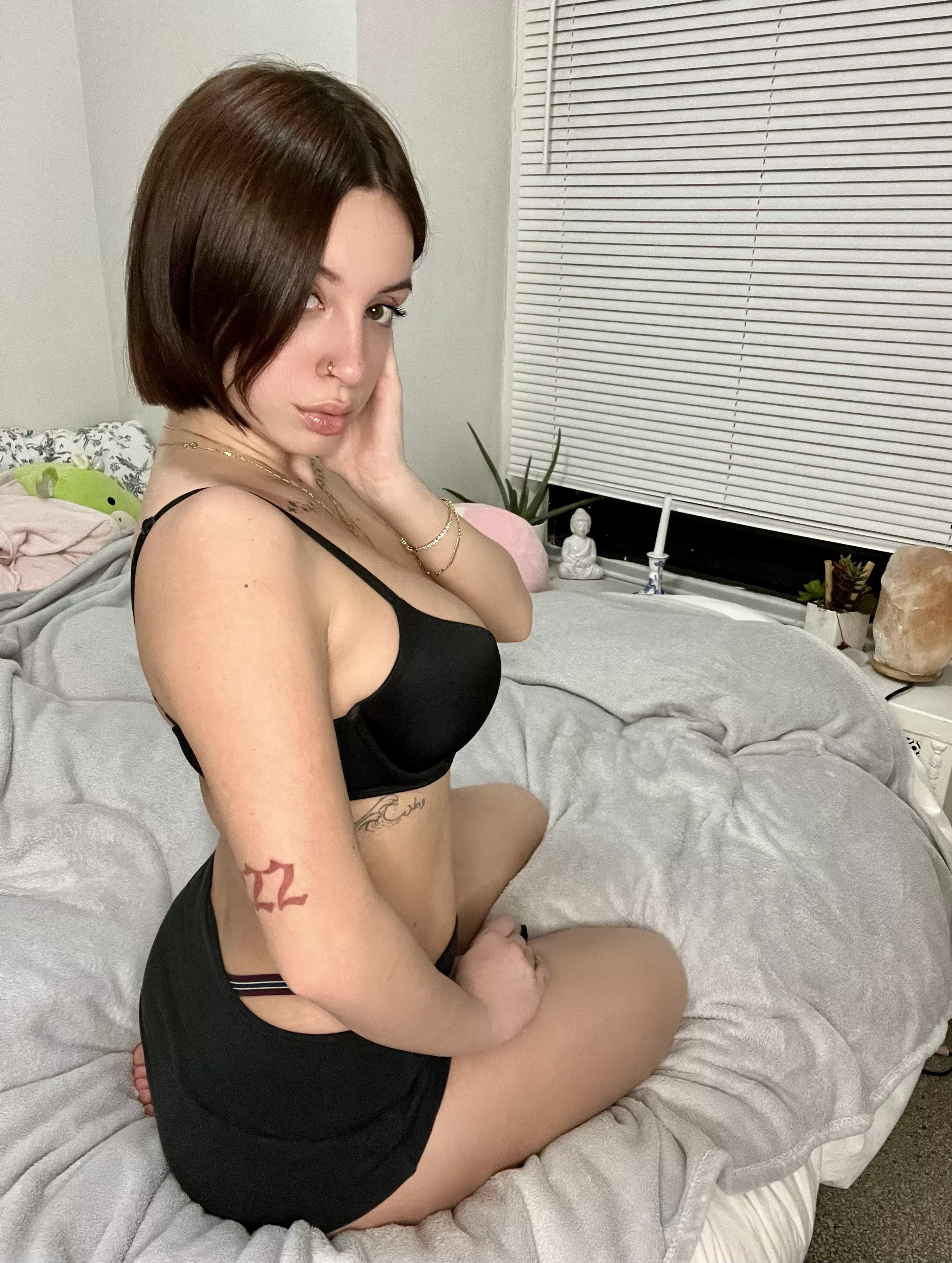 Your lil sexy mama posted by sophxiaa