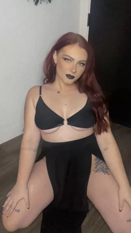 Anyone like goth redheads by LilyLust99
