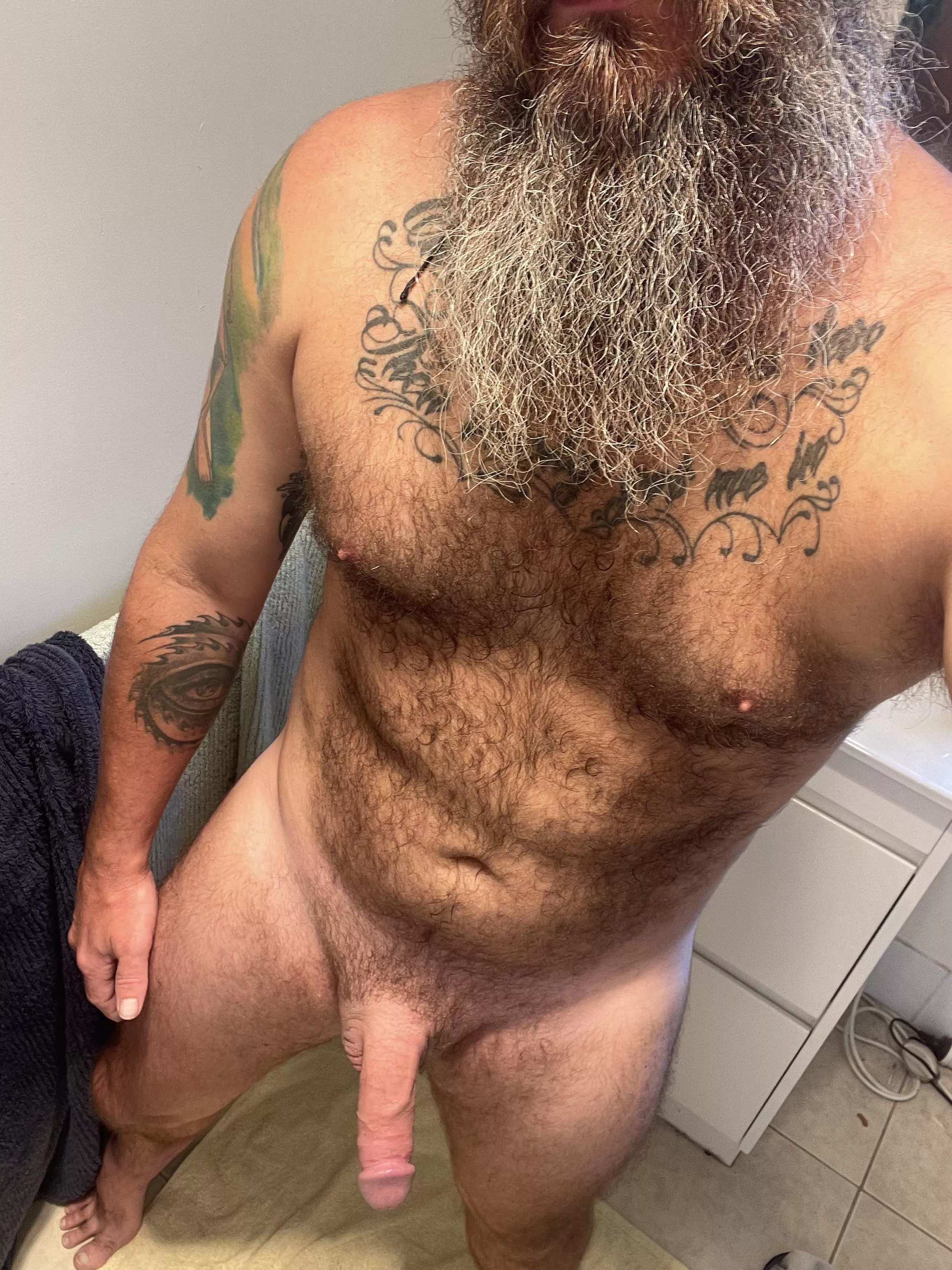 At my age it’s all about Rockin the dadbod (45) posted by the_saltwater_nomad