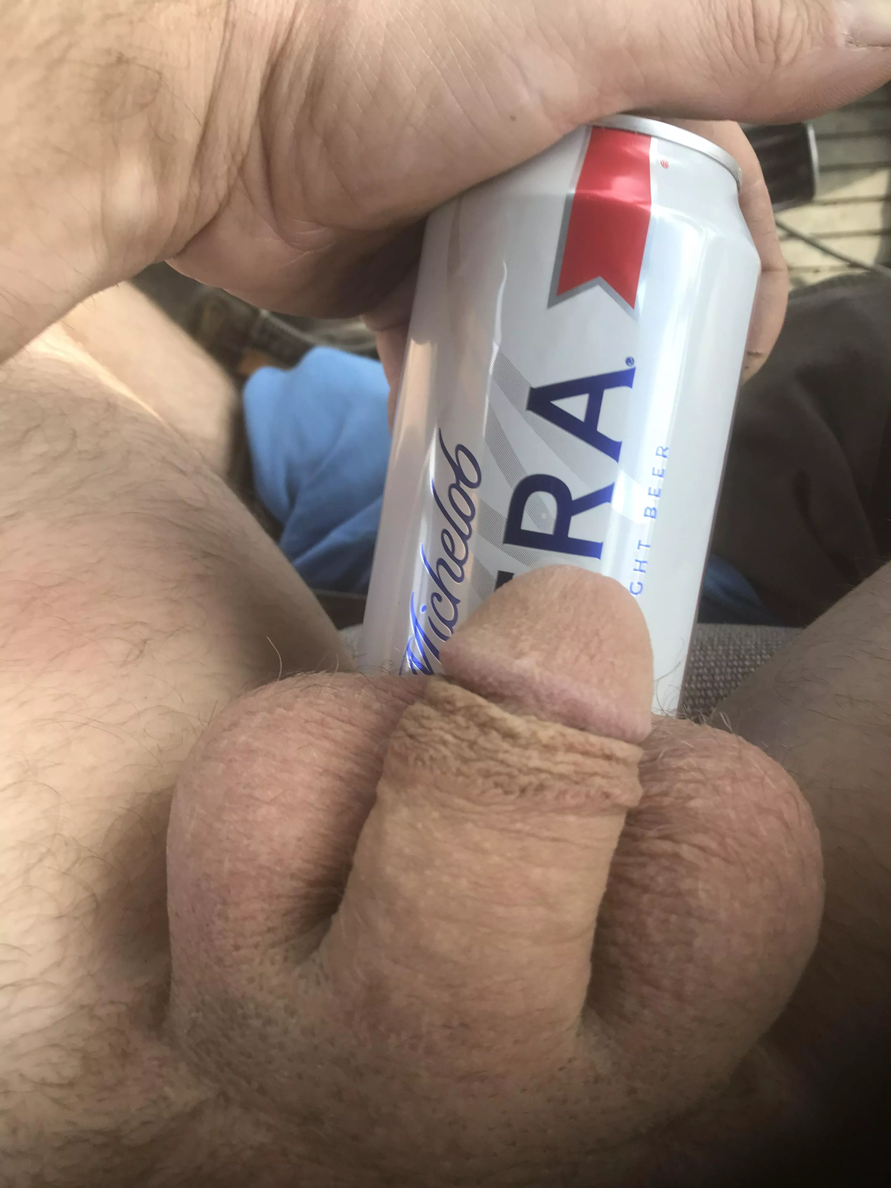 Beer 🍺 or cock? (36) posted by skyarrow77