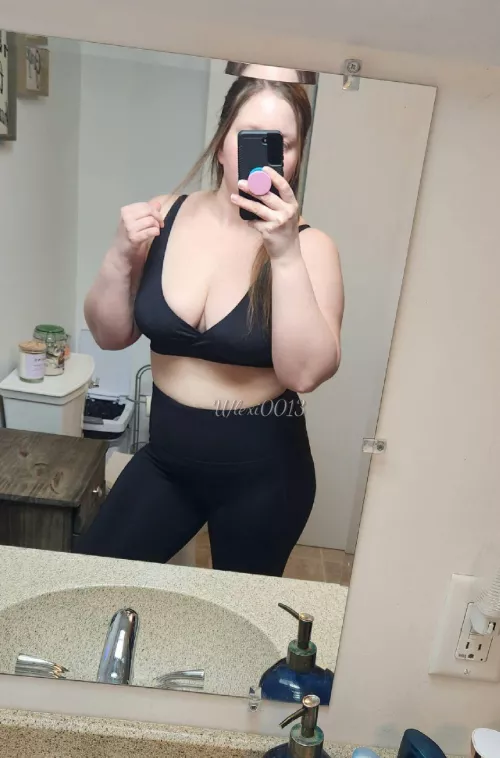 Black on pale is beautiful by lexi0013