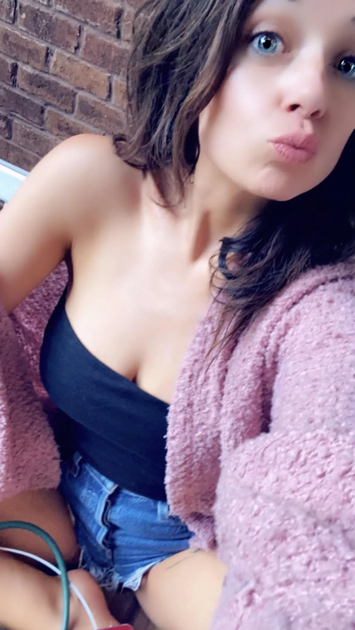 Come play with me 🩷 (f39) posted by musiccitymuse