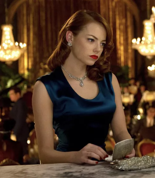 Emma Stone is often unfairly overlooked, but she just captivates me in this pictures by Snoo37082