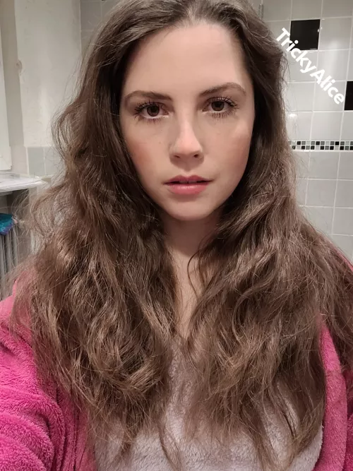 Good evening 🥰 by trickyalice