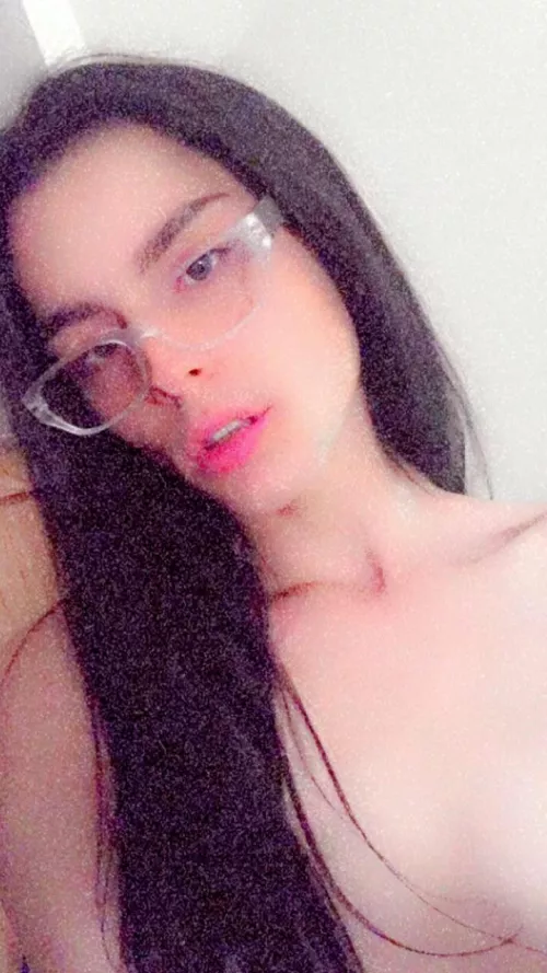 Good morning 💋 by Plastic_Whole_3899