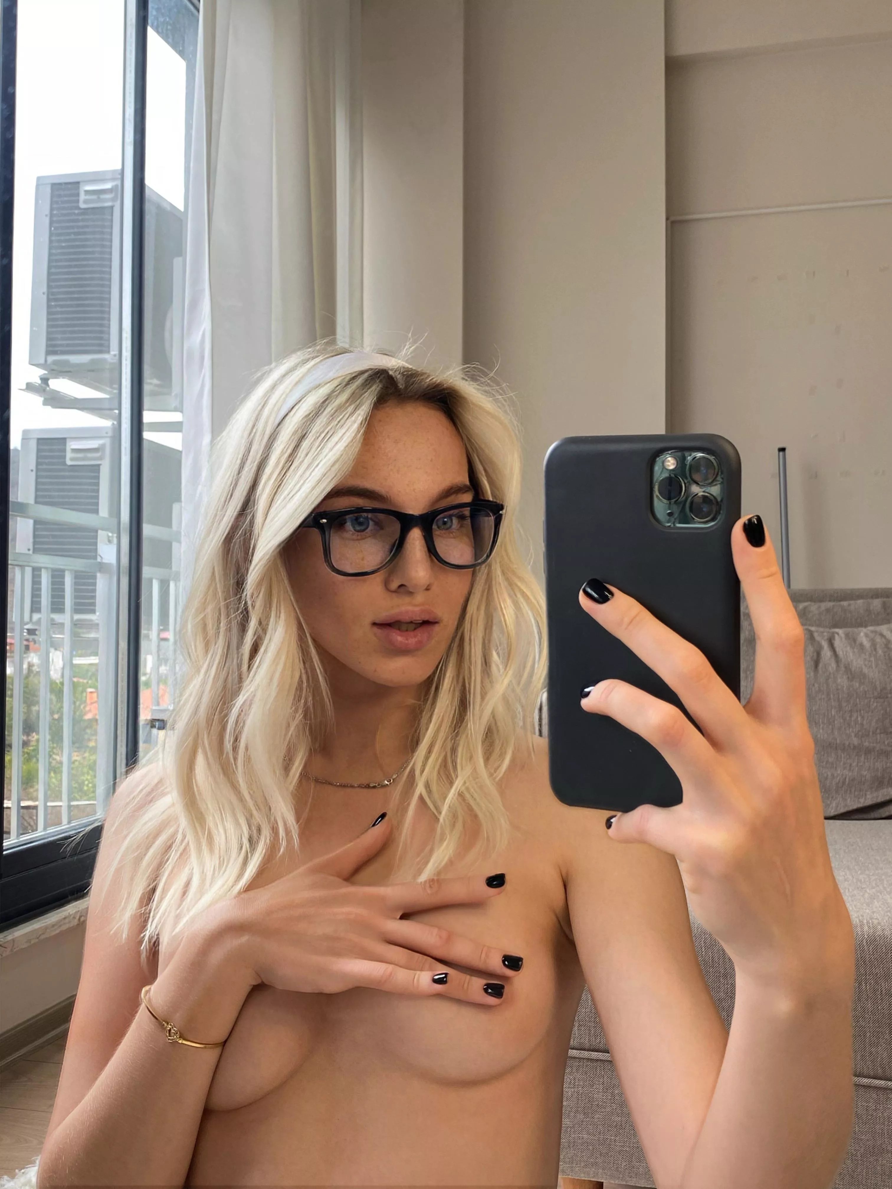 Good student looking for a tutor ;) posted by tito_on_crack