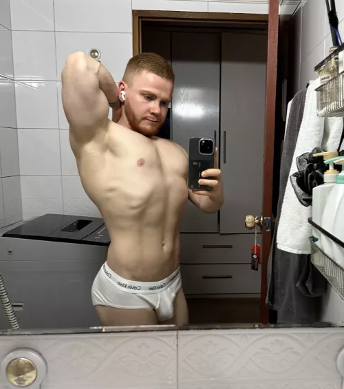 Got a good chest pump in today 🤍 by GingerCubAsiaxxx