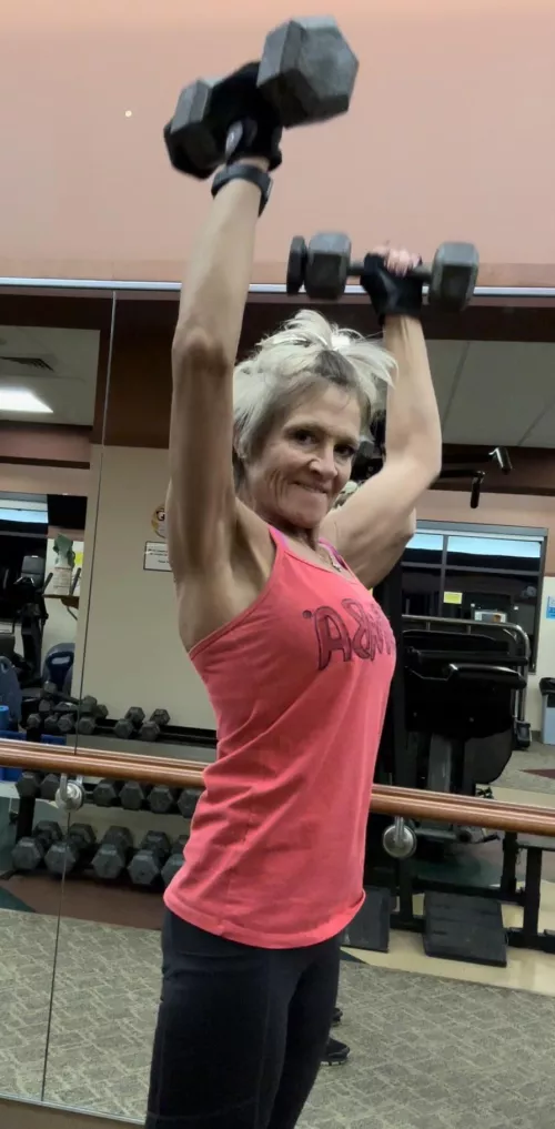 Hot in here by Kandiisweet01