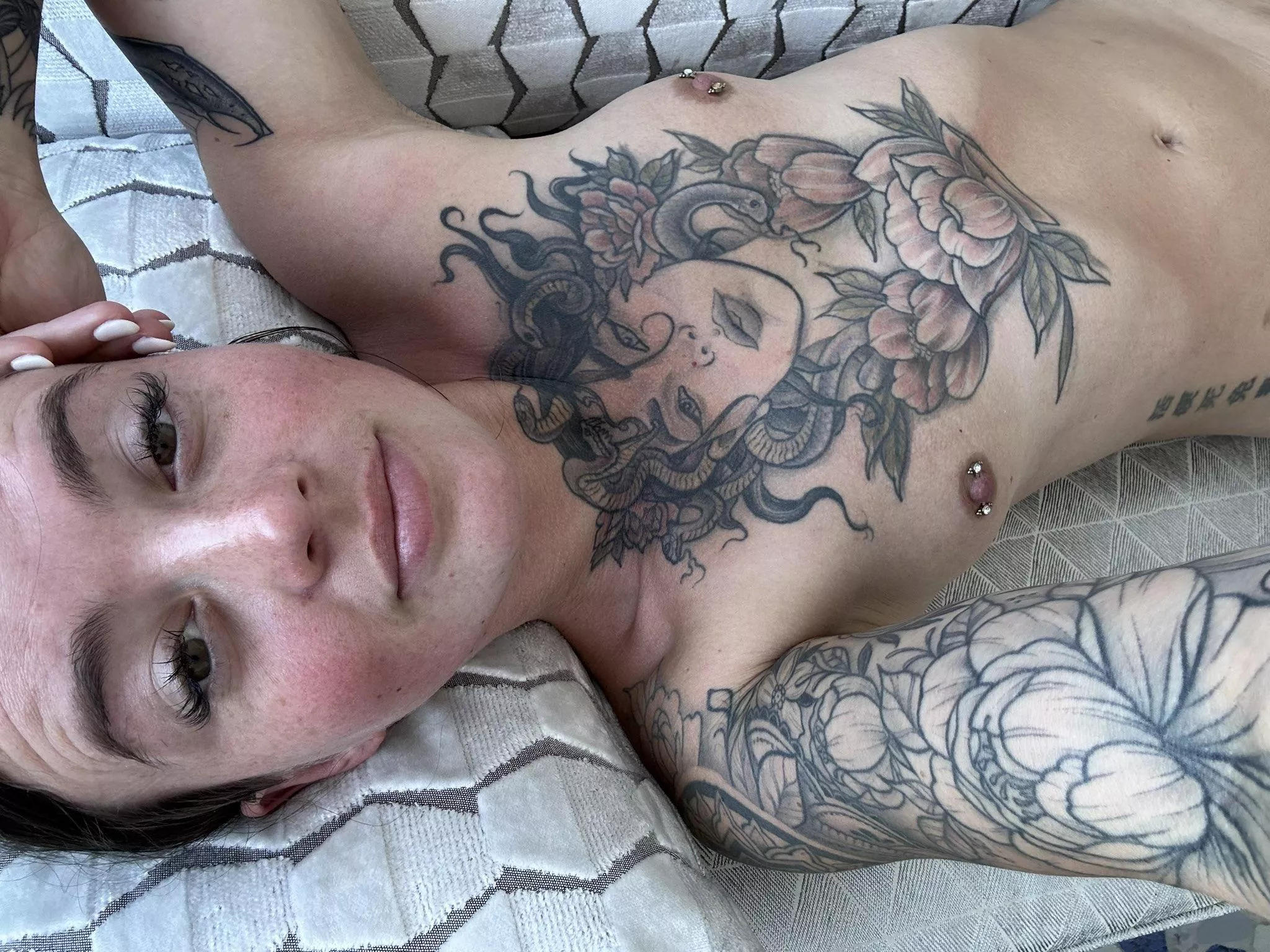 I love chillin with my tits out posted by kasie_k