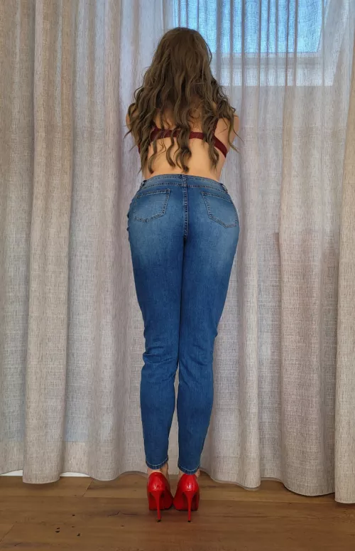 It's not really NSFW, is it? by peggeestrap