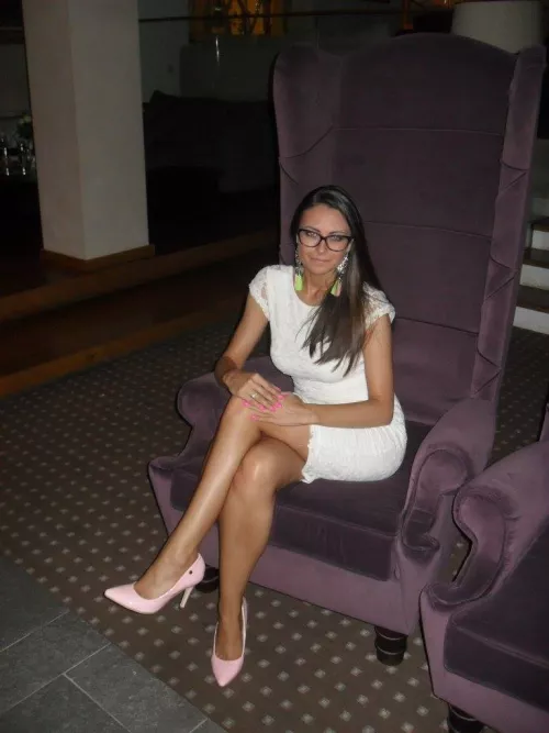 Legs for days by minkoil81