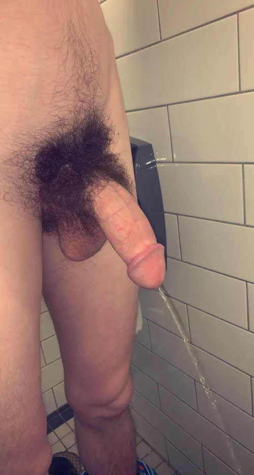 Little break at work 😌 by slytherinwizard