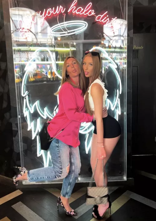 Mum and daughter chav 🔥🔥 by StoneDad