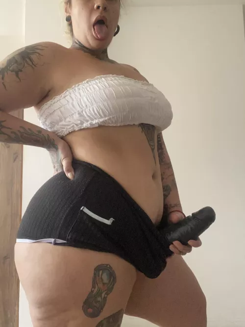 my dick is bigger than yours, eat it all by alucinogens35