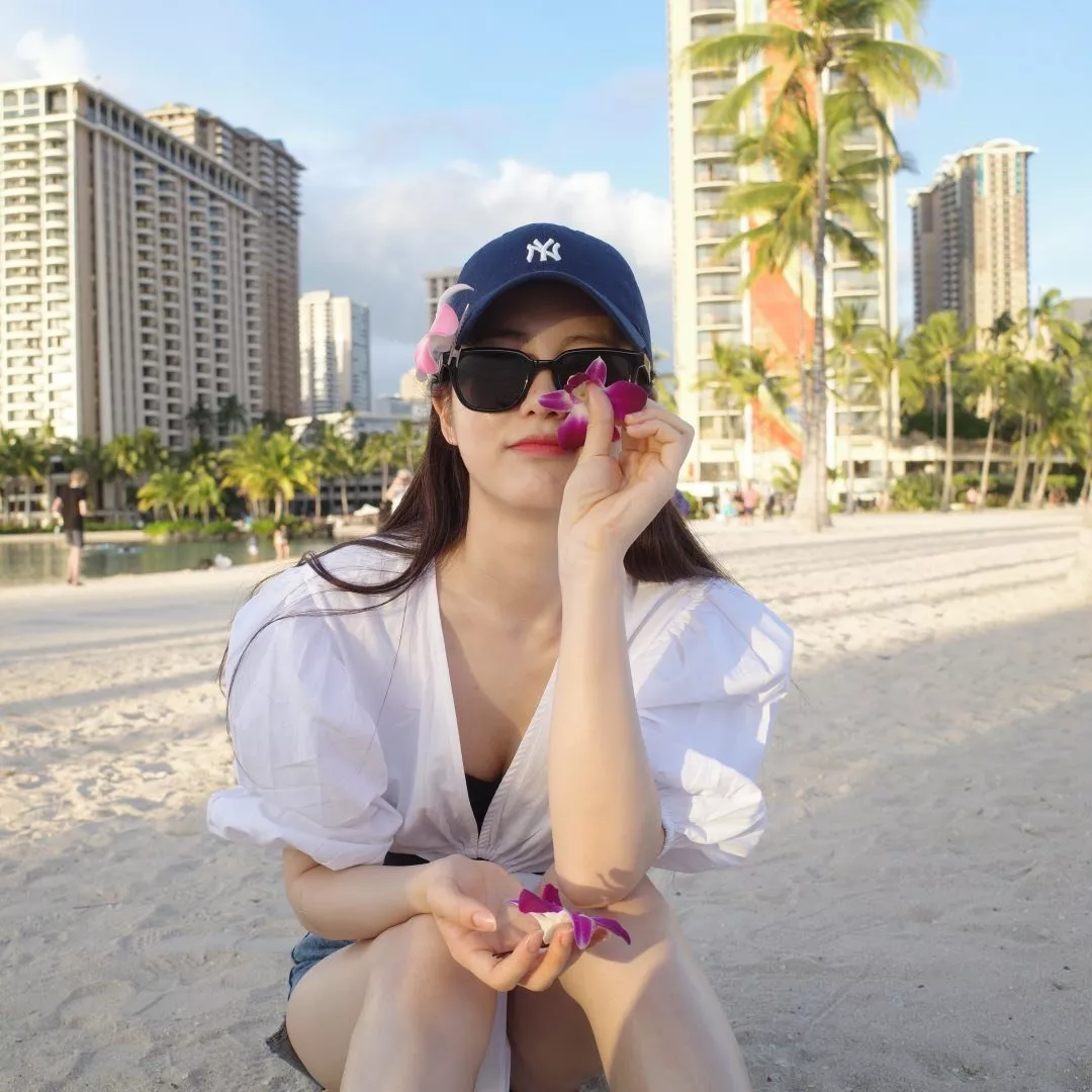 Shin Ye-eun posted by Solbee_