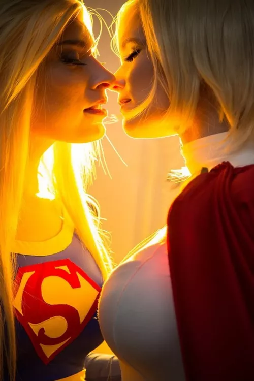 Superwoman x Powergirl by Vocalsavara64