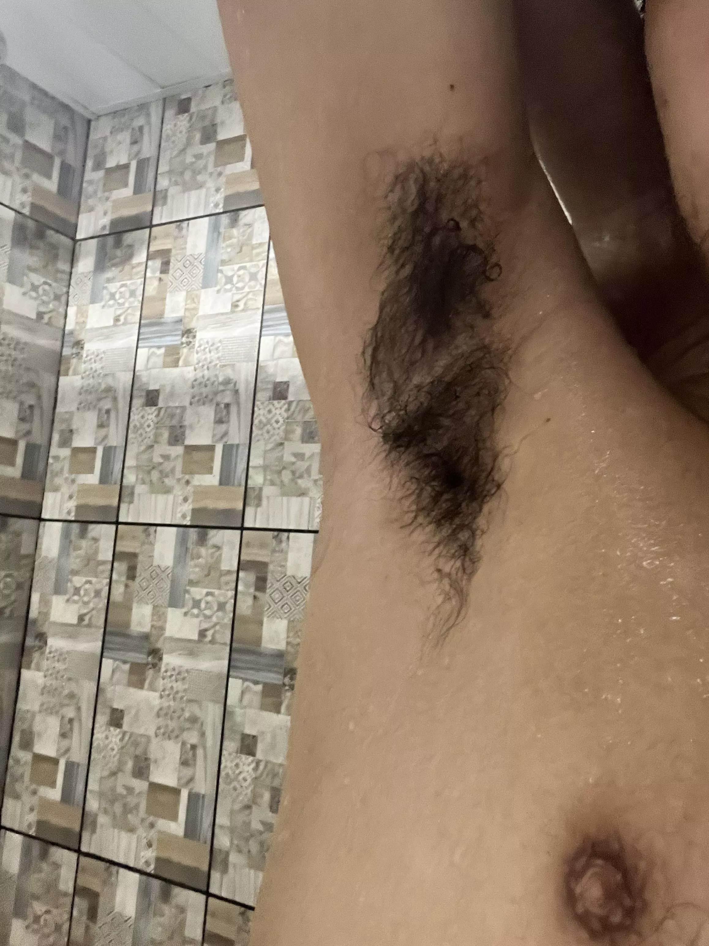 They’re still so musky even after a shower posted by Daddy_boy_21