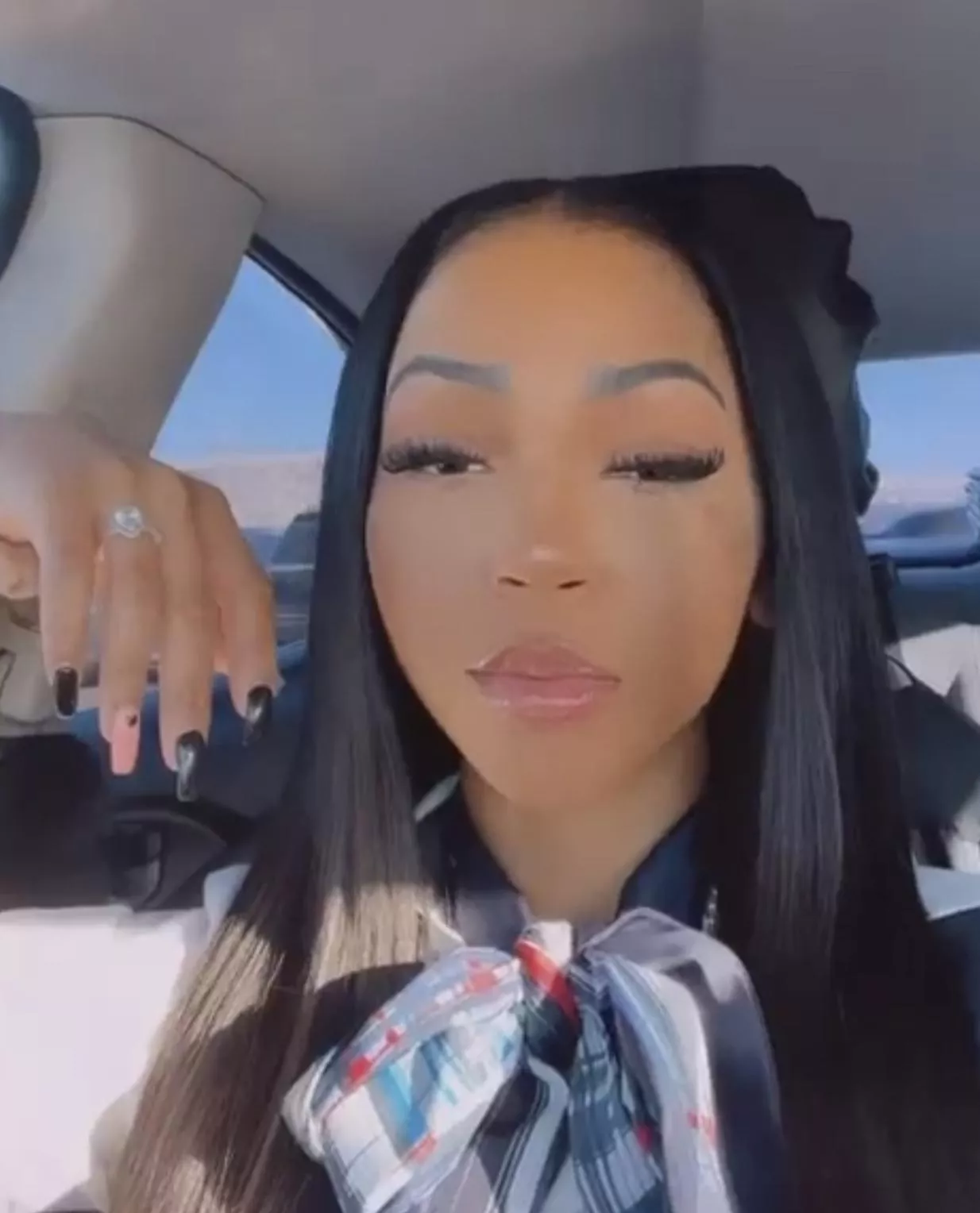 Trying to be cute for work. posted by Messymk98