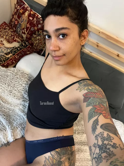 Would you hang with me? by TarooRooot