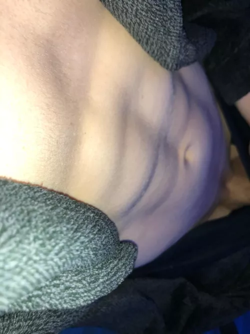 19 uk. anyone dm me by littletwink6969