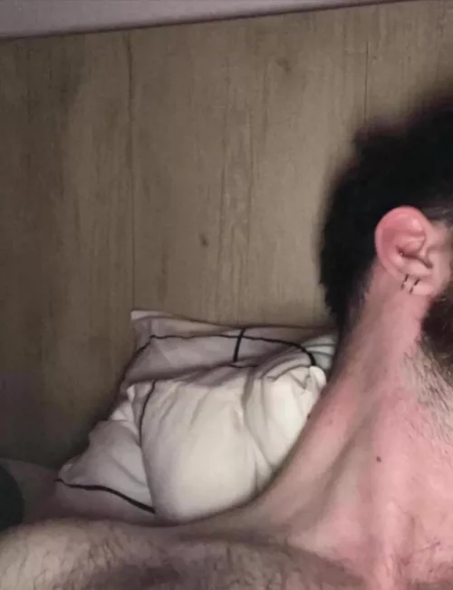 21 romanian stud (hairy+ hung+) hmu rares.sebastian (text me when adding !! ) by raresss