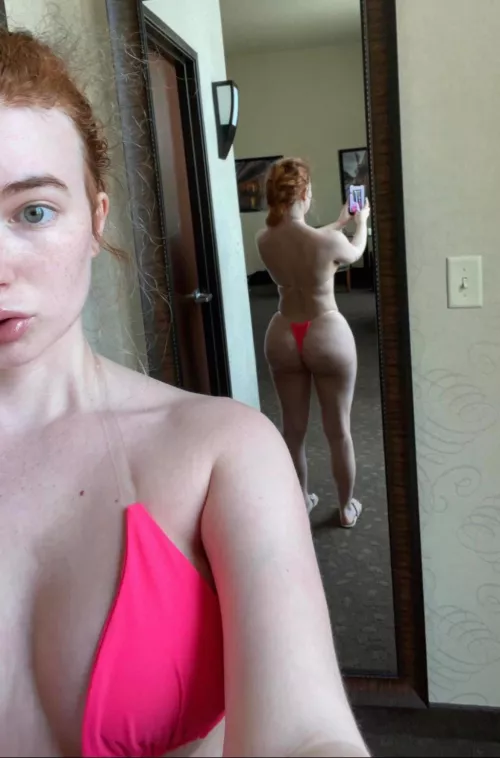 A little freckles and cellulite never hurt nobody 💕 by realprettyangel