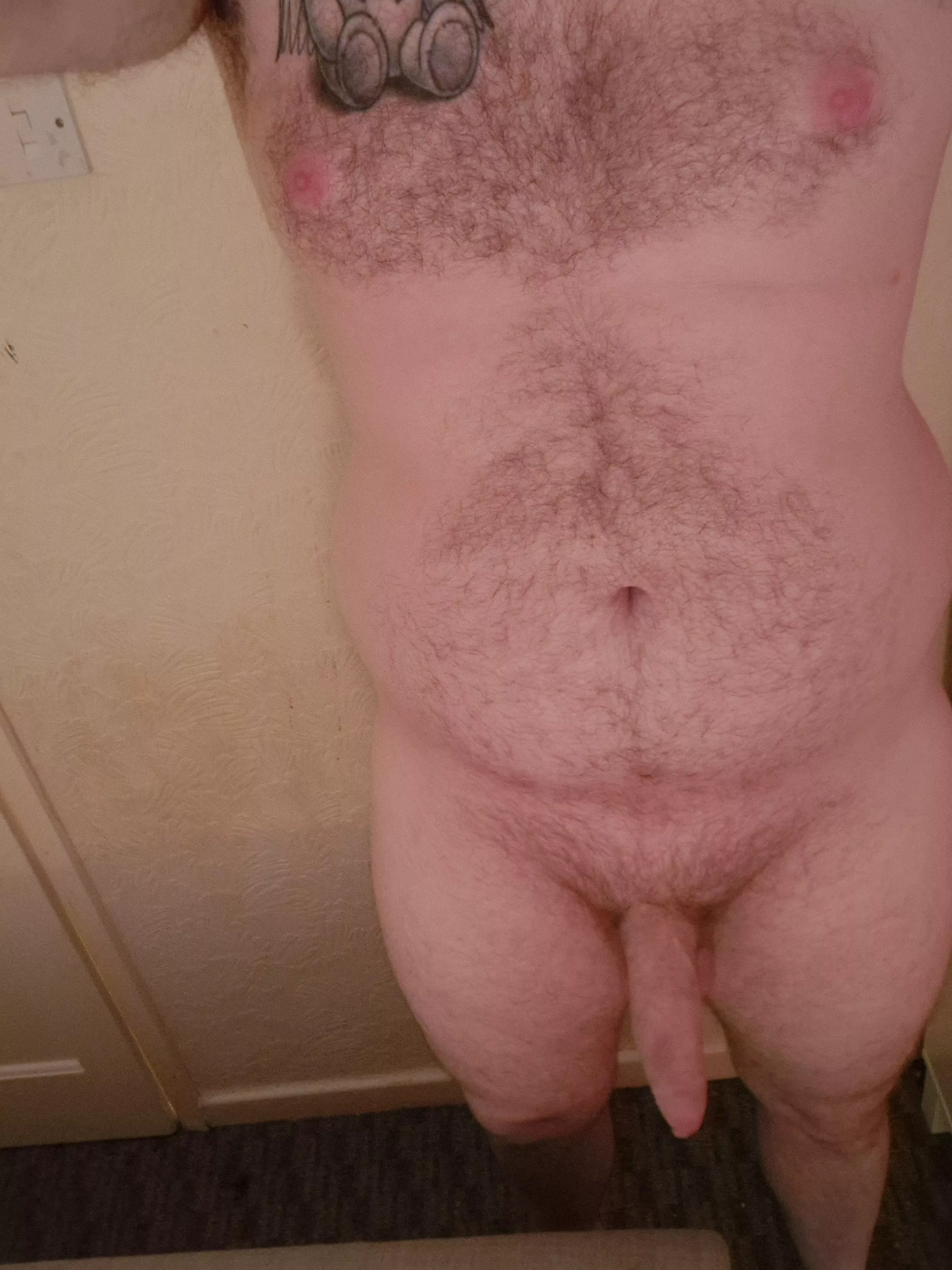 Bored chubby dad 😇 posted by Even_Conflict3788