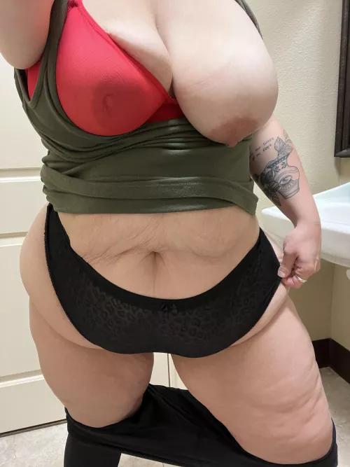 Call me short stack 😈 by mommagerth