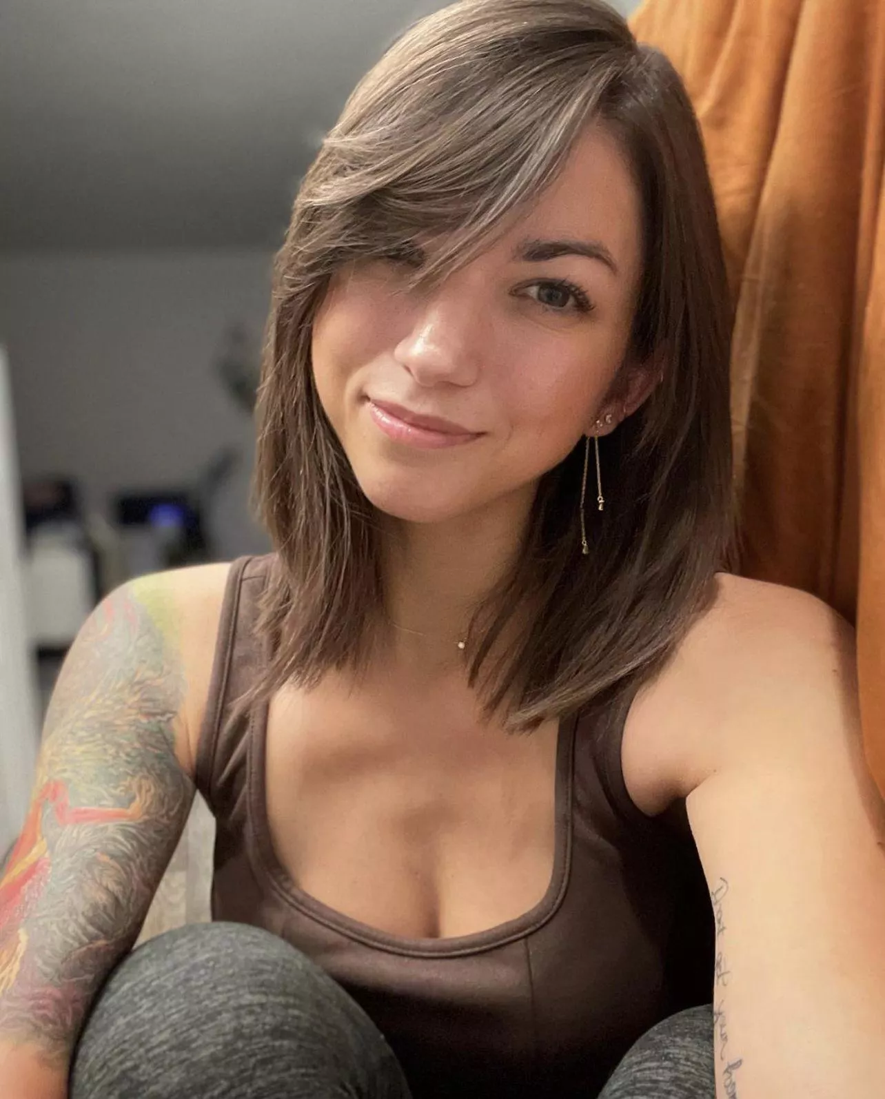 Cat posted by Ultimate_Summerboy