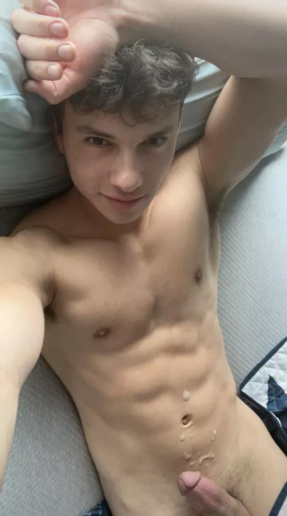 Come get it posted by yungtrav24