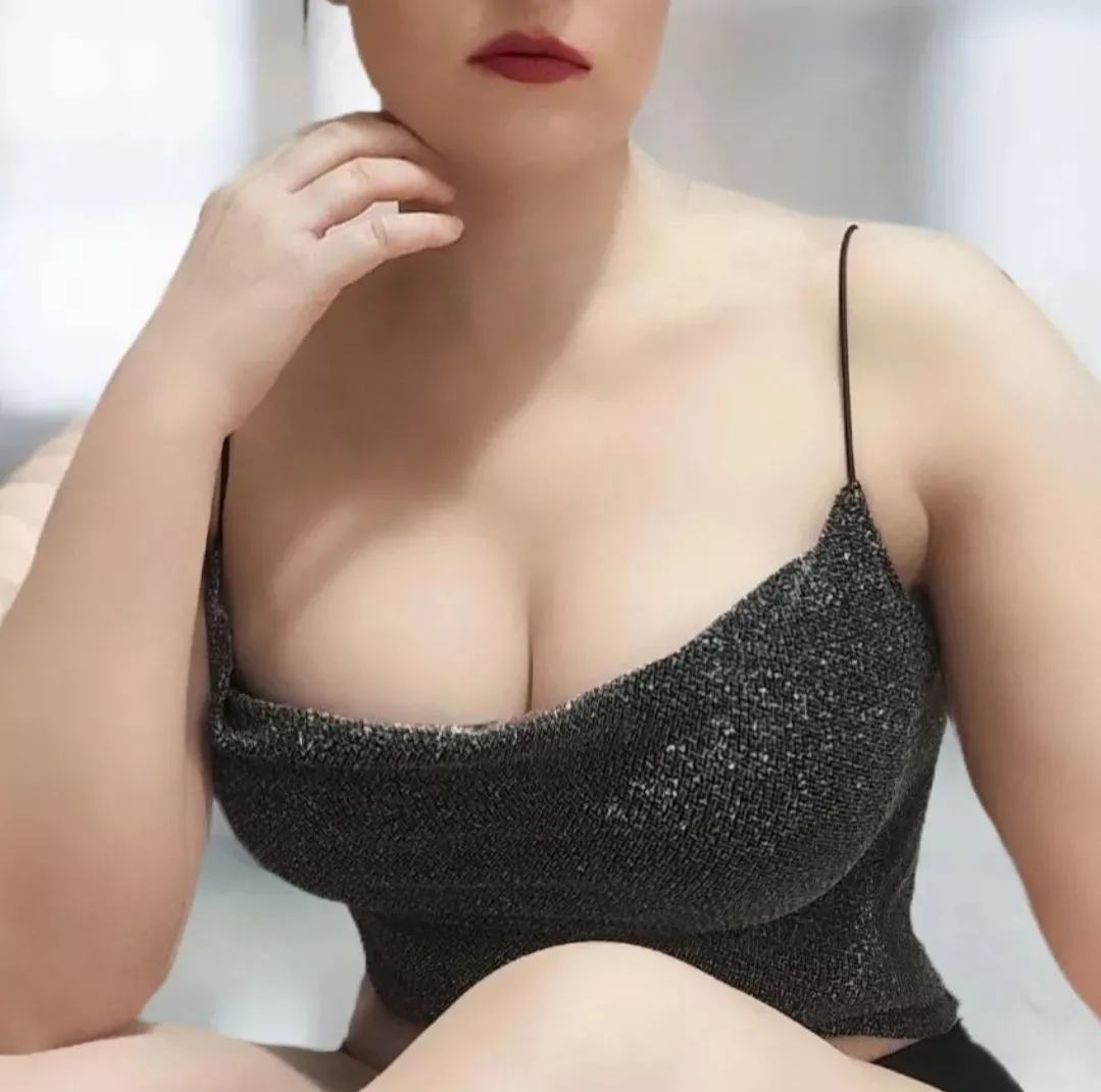 Do you like the view? posted by BlushedObsession