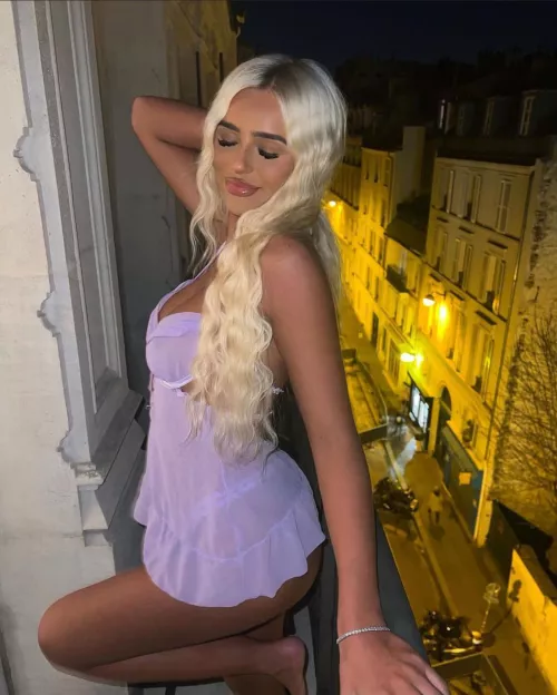 Essex chav by Julianafernx