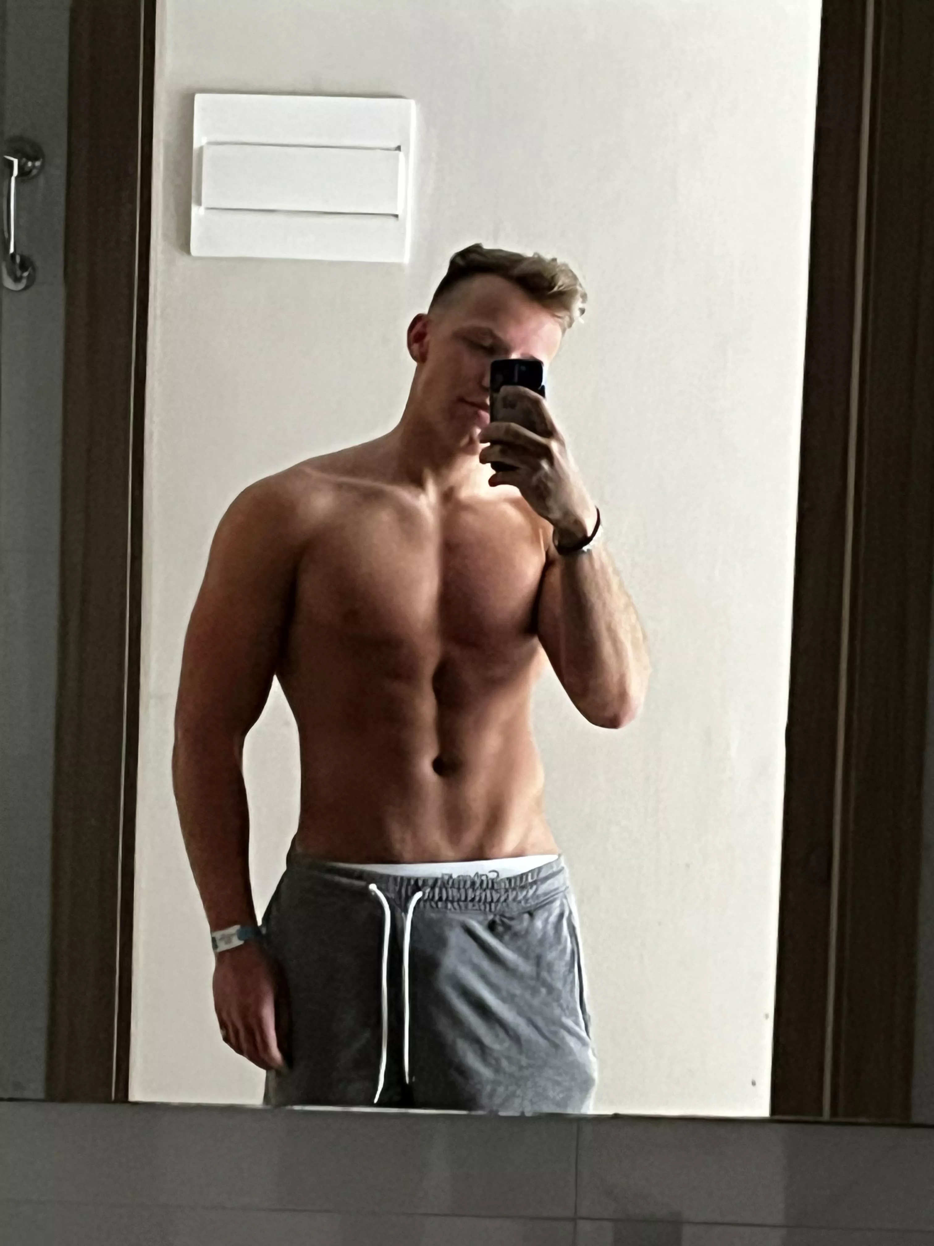 Good fucking morning🔥 posted by Henry3182