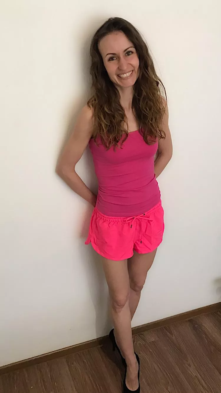 Great warm day today posted by Viki_soul