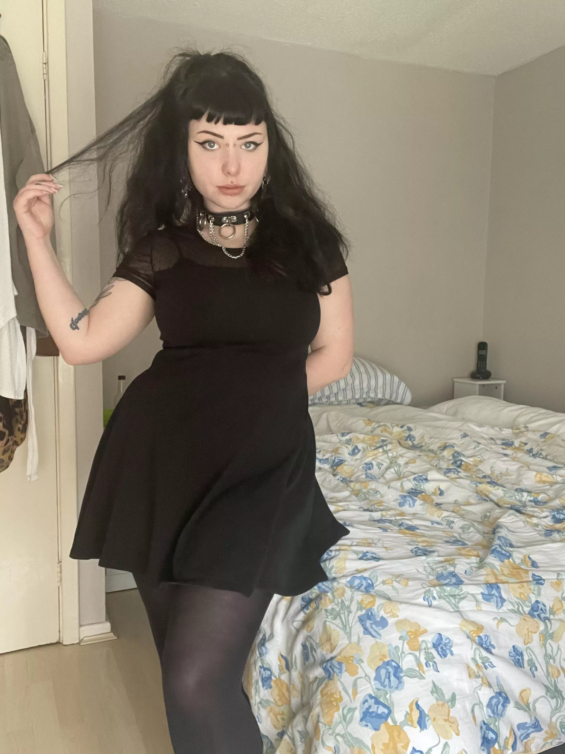 Guess my fave band posted by _grapfruit