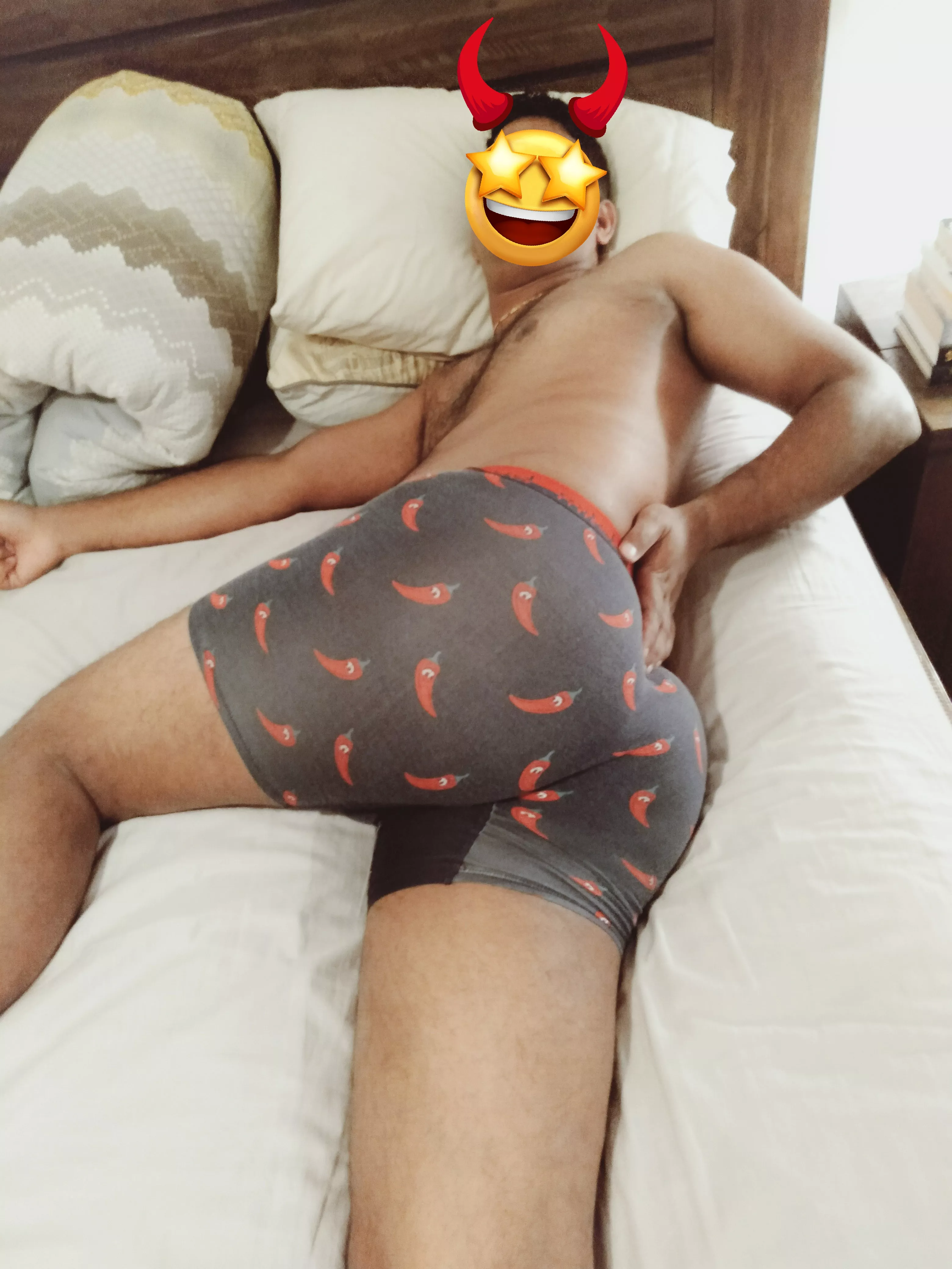 Hey guys, just got this pair of undies from Target. Do they look good on me?? posted by FatAssBoy2022