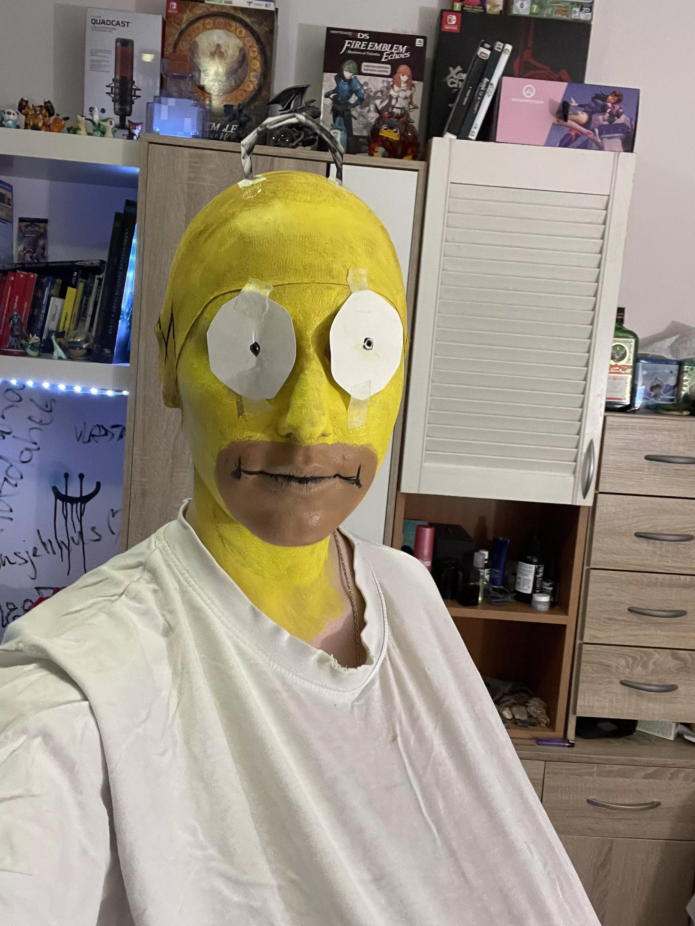 Homer Simpson ( self ) posted by Locorory
