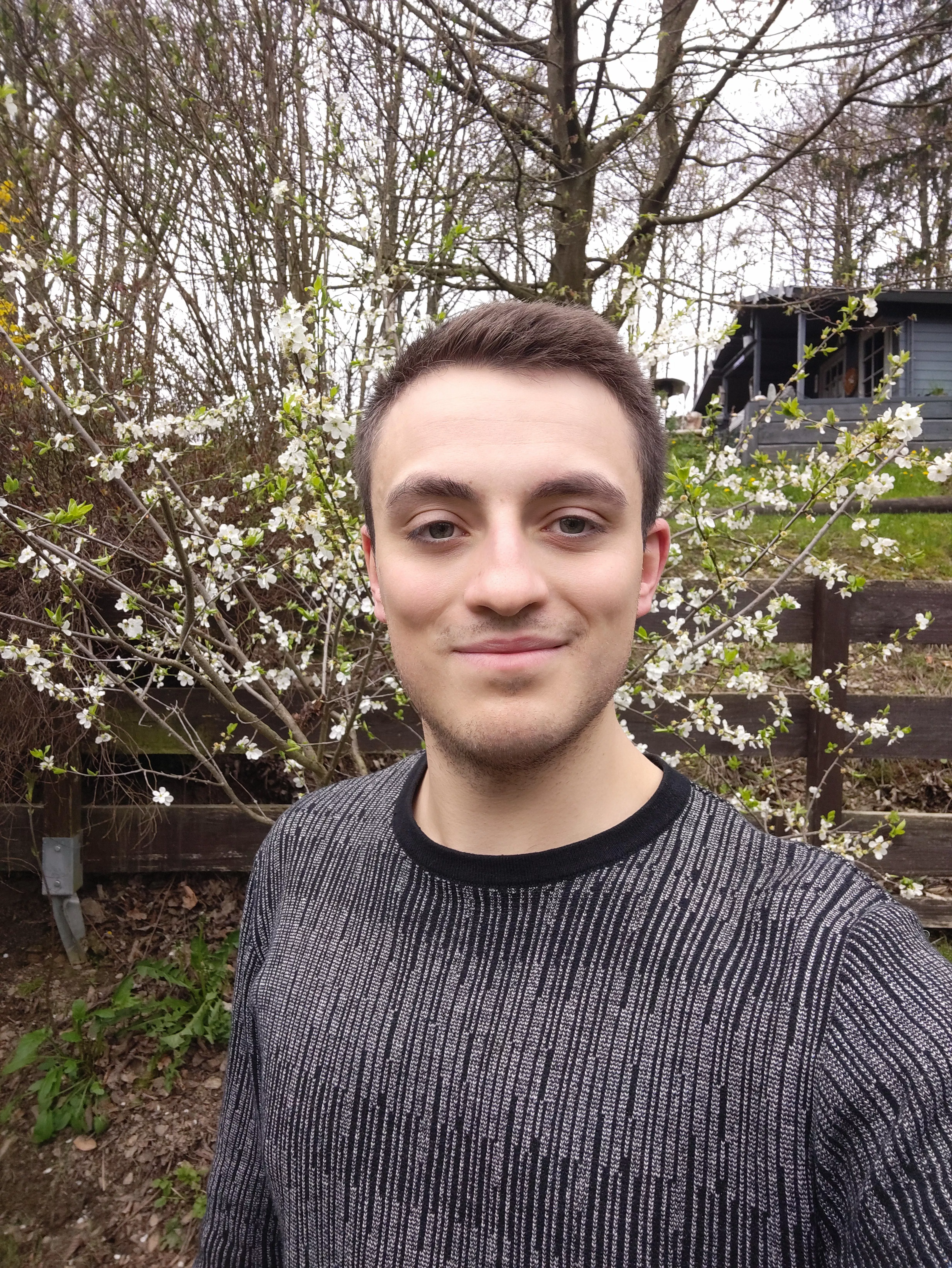 Hope everyone have a relaxt Sunday 😄 posted by finnsiegen