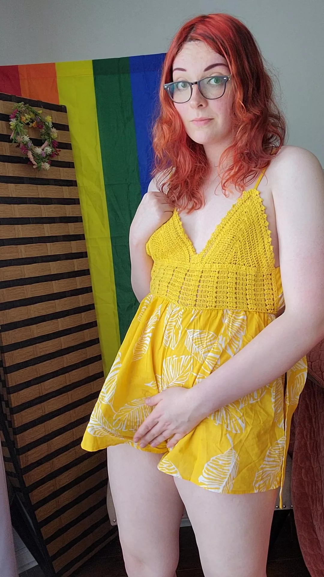 How's dress bulge 😜 posted by ayyplustwo