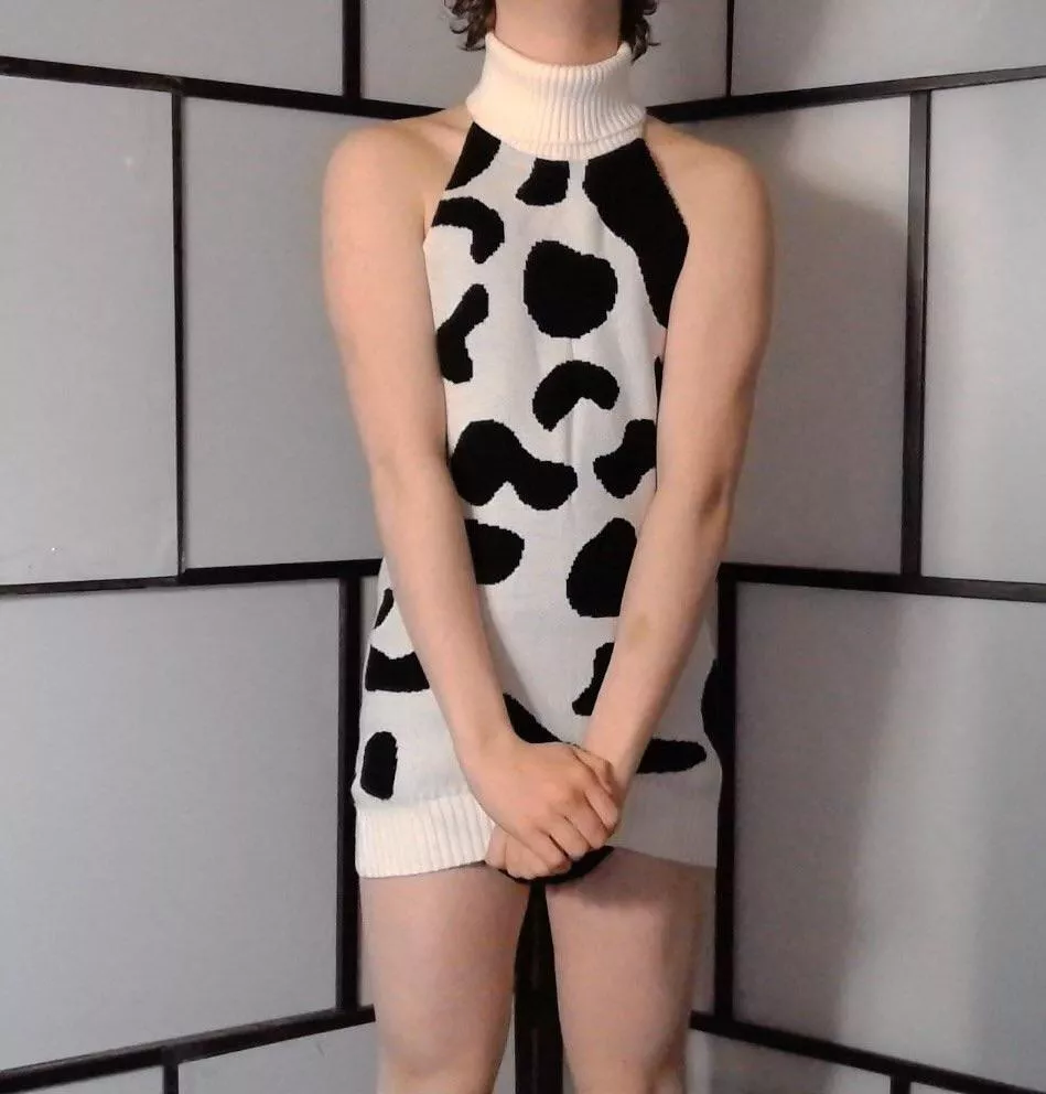 I just love my Boy Cow outfit! posted by FemboyZander