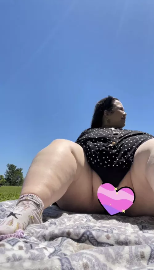 I looove taking sexy pictures in public ❣️ by themysteryoflove