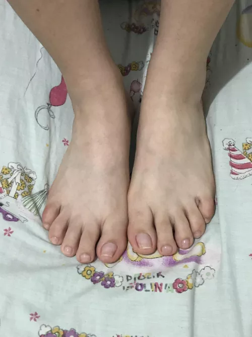 I think that without paint they are also attractive. by Chica-Incognita